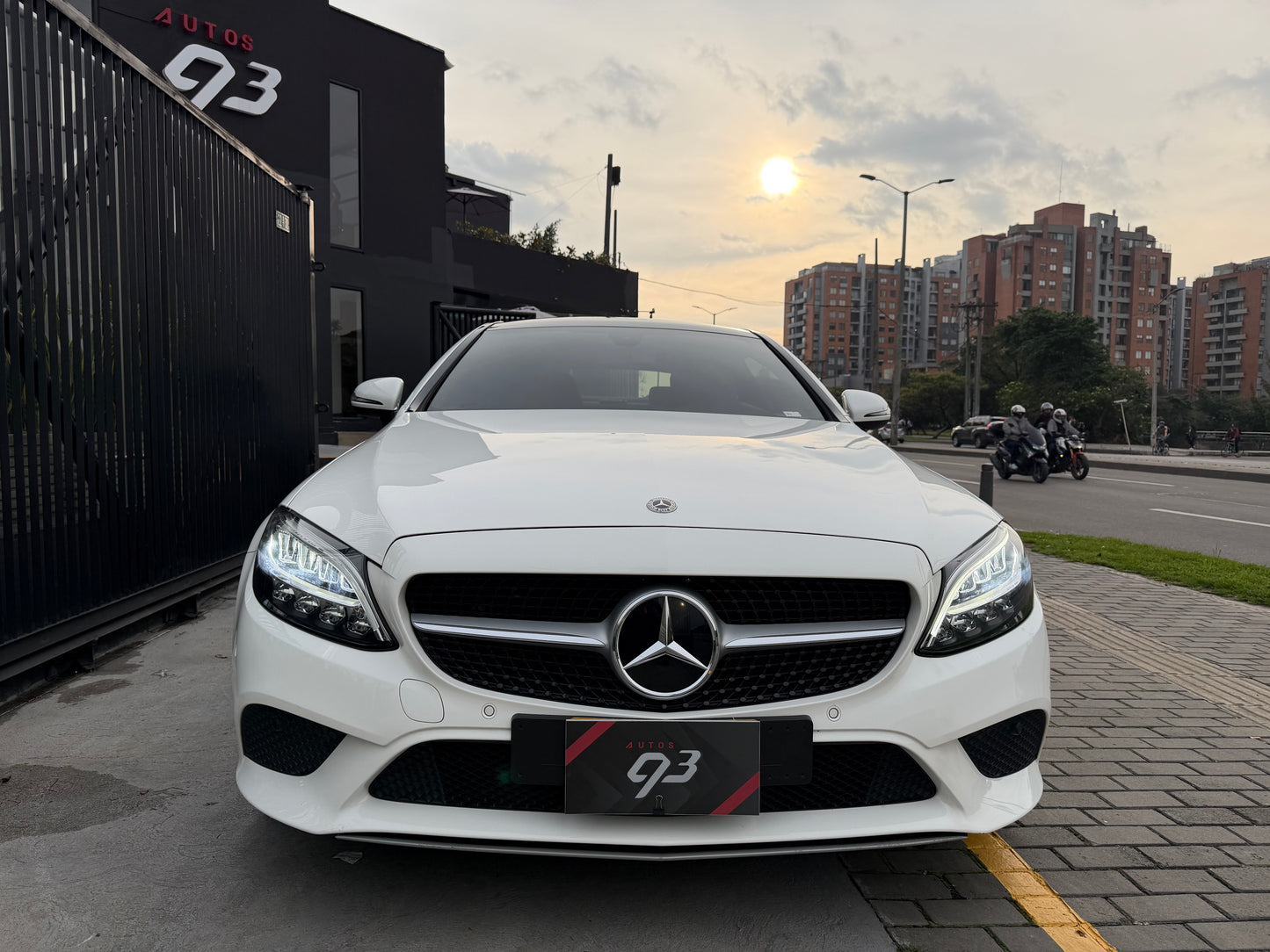 Mercedes Benz C200 Coupé Modelo 2019 - Autos 93