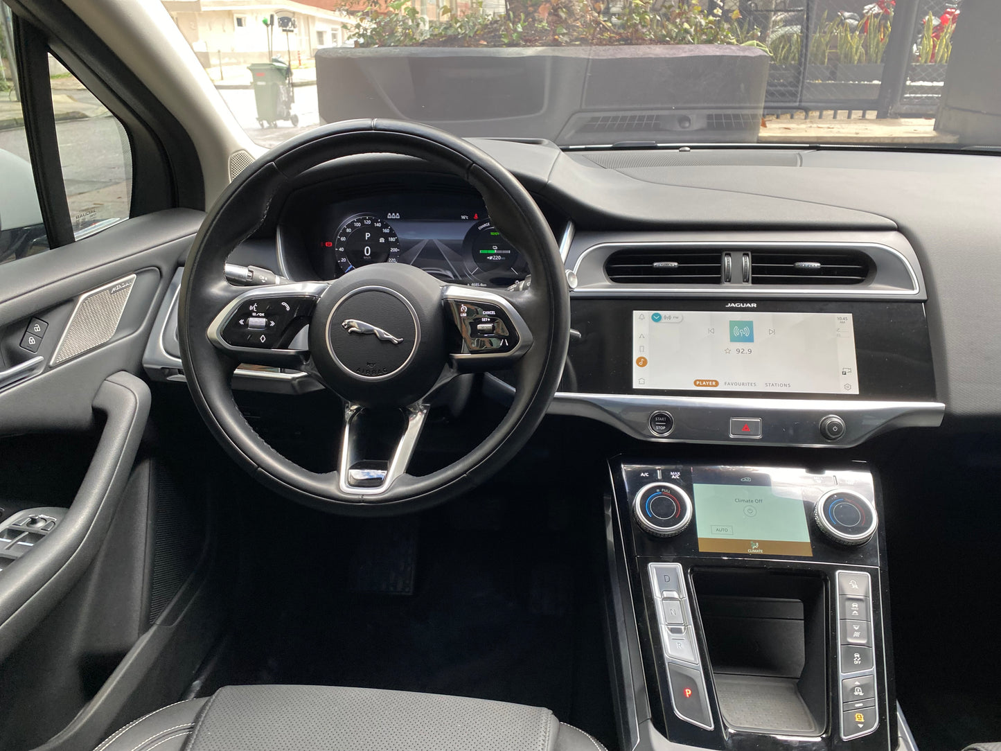 Jaguar I-PACE EV 400S Modelo 2021 - Autos 93