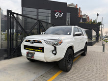 Cargar imagen en el visor de la galería, Toyota 4Runner SR5 Modelo 2023 - Autos 93

