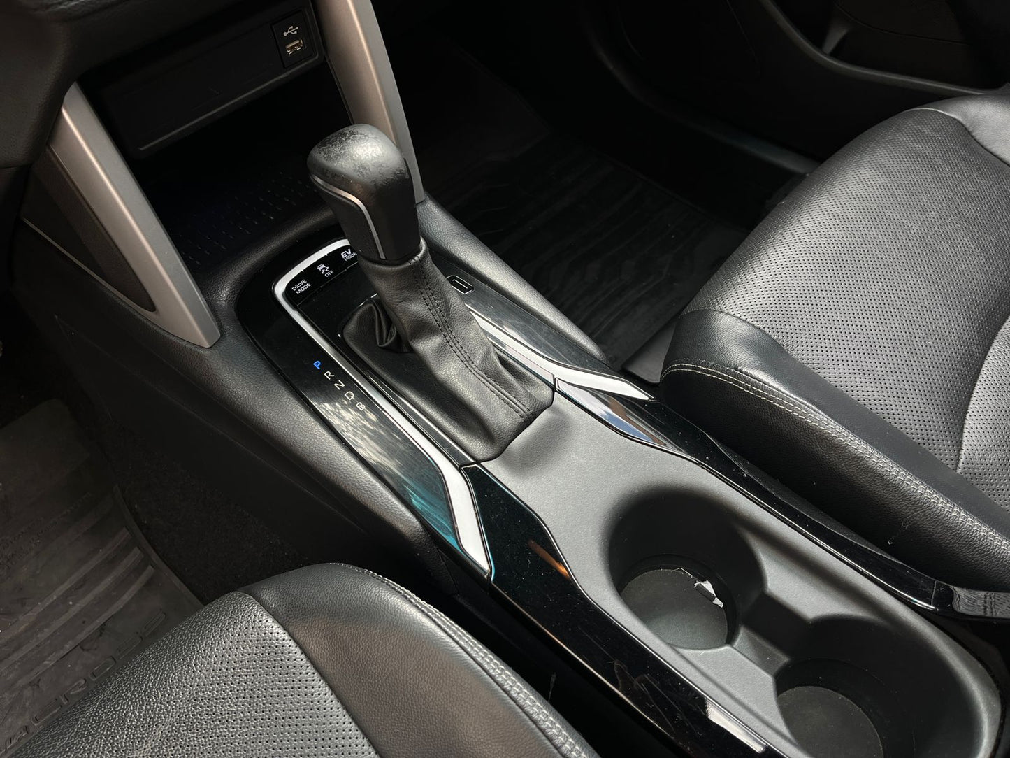 Toyota Corolla Cross SEG Hybrid Modelo 2022