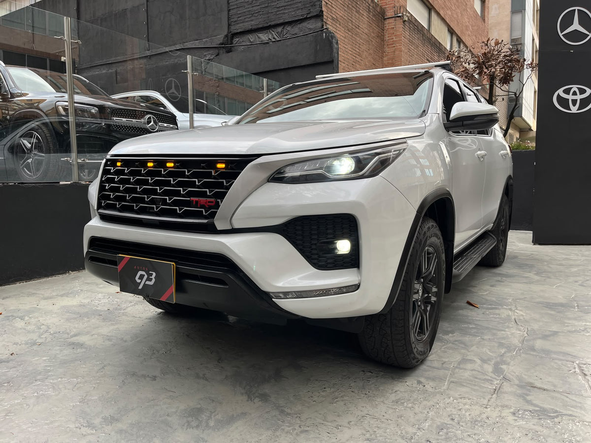 Toyota Fortuner SR Diesel Modelo 2023