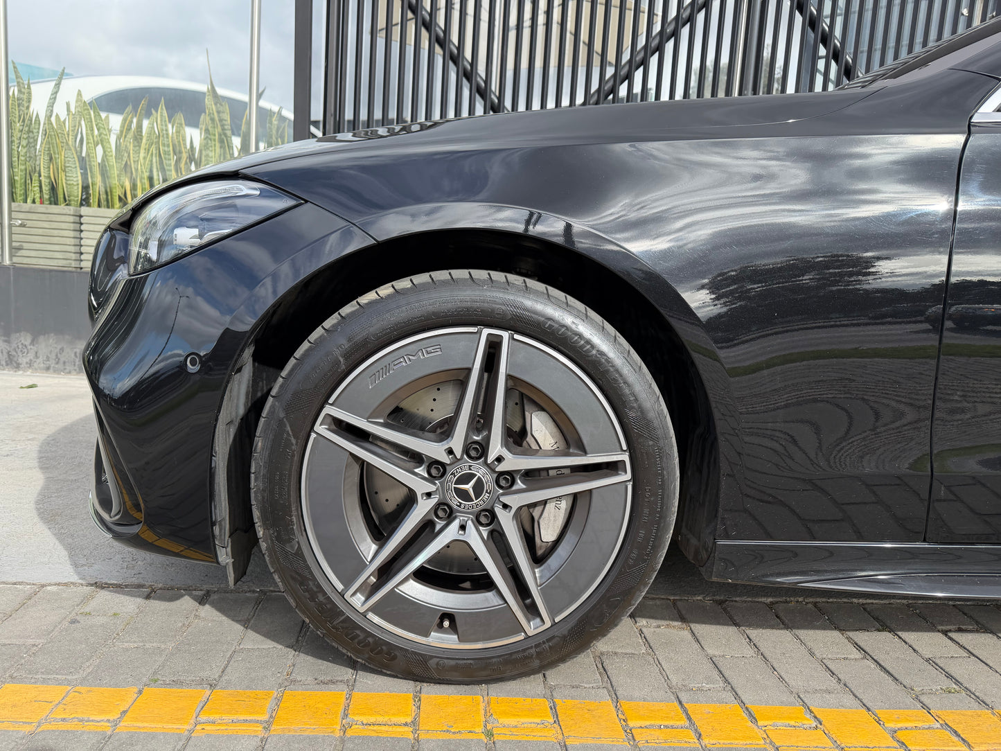 Mercedes Benz C350e PHEV Modelo 2024