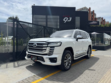 Cargar imagen en el visor de la galería, Toyota LC300 VX-R Diésel Modelo 2024
