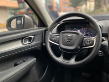 Cargar imagen en el visor de la galería, Volvo XC40 B4 Híbrido Modelo 2023
