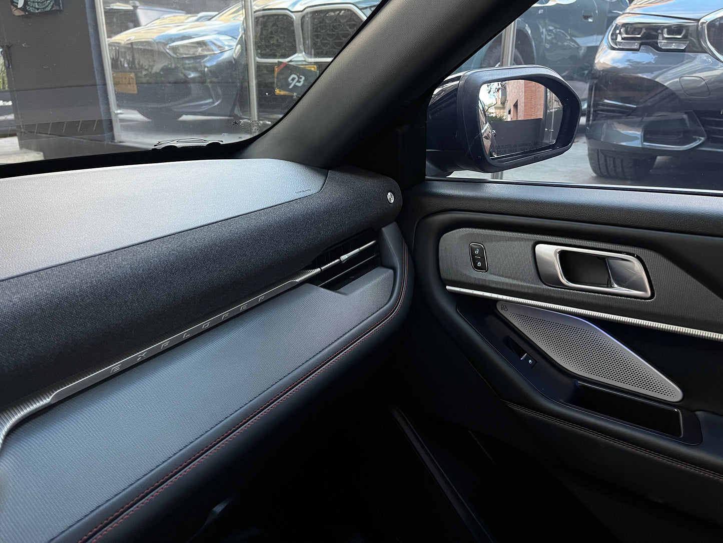 Ford Explorer ST Modelo 2025