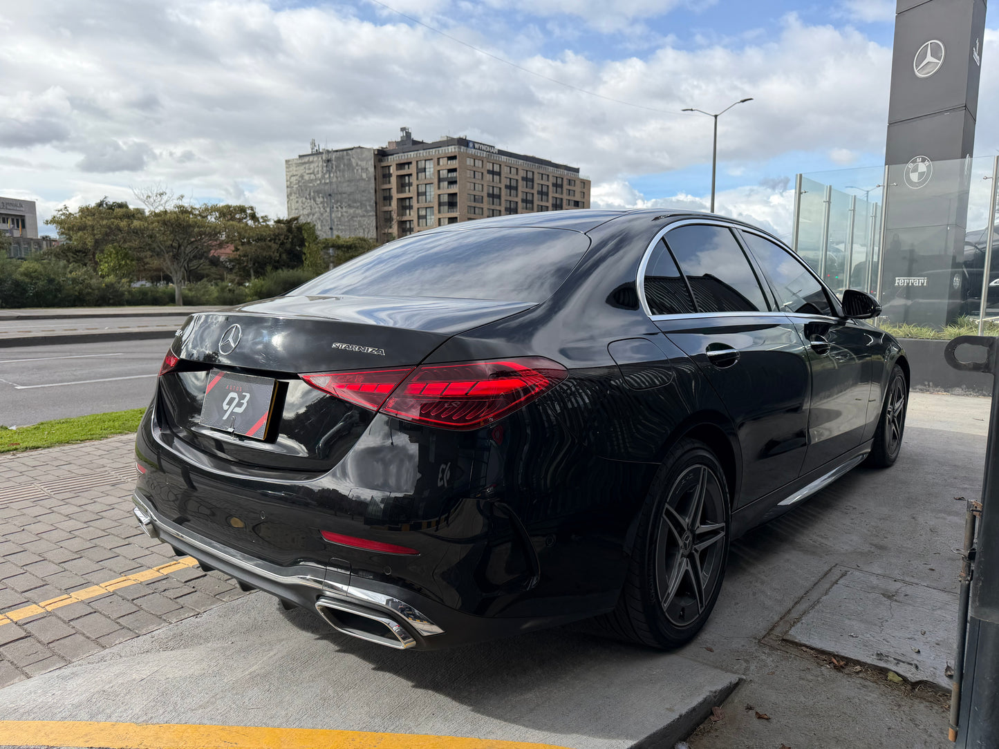 Mercedes Benz C350e PHEV Modelo 2024