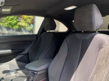 Cargar imagen en el visor de la galería, BMW M240I Coupé Modelo 2017
