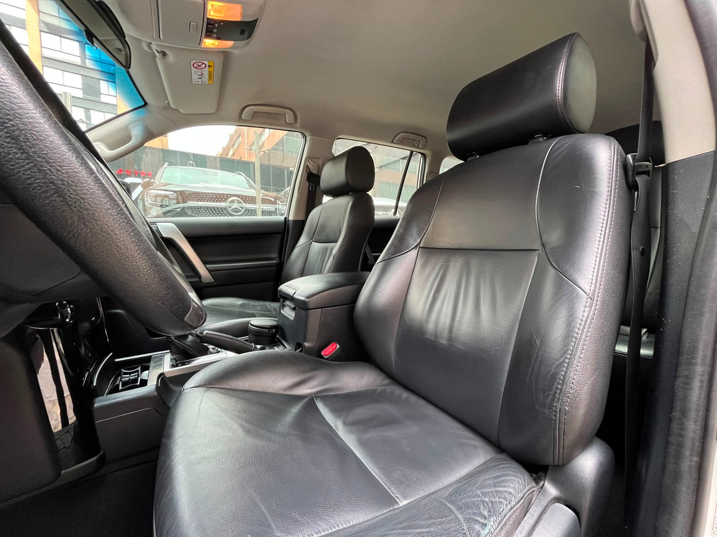 Toyota Prado TX 4.0 Gasolina Modelo 2014 - Autos 93