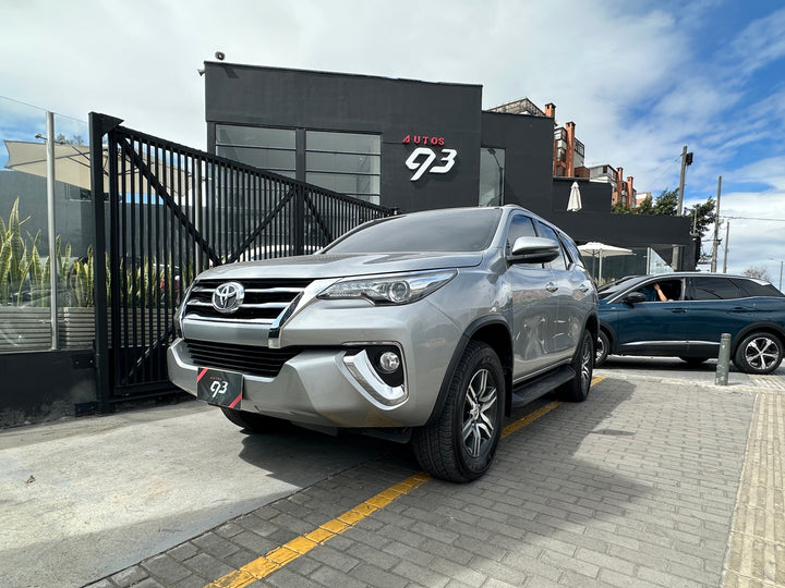 Toyota Fortuner SRV Modelo 2020
