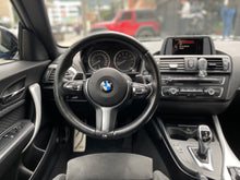 Cargar imagen en el visor de la galería, BMW M235I Coupé Modelo 2015
