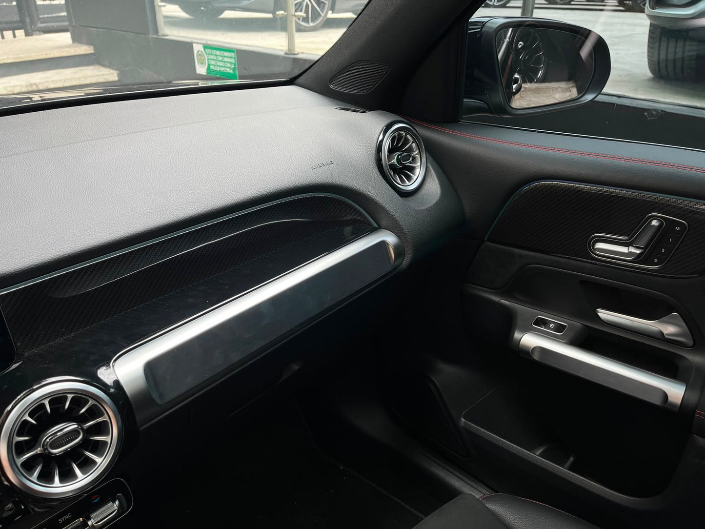 Mercedes-Benz GLB 250 4MATIC Modelo 2026