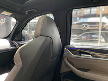 Cargar imagen en el visor de la galería, BMW X3 M Competition Modelo 2020
