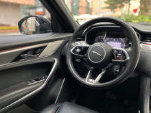 Cargar imagen en el visor de la galería, Jaguar F Pace P400 Hibrida Modelo 2022
