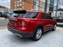 Cargar imagen en el visor de la galería, Ford Explorer Limited Modelo 2022
