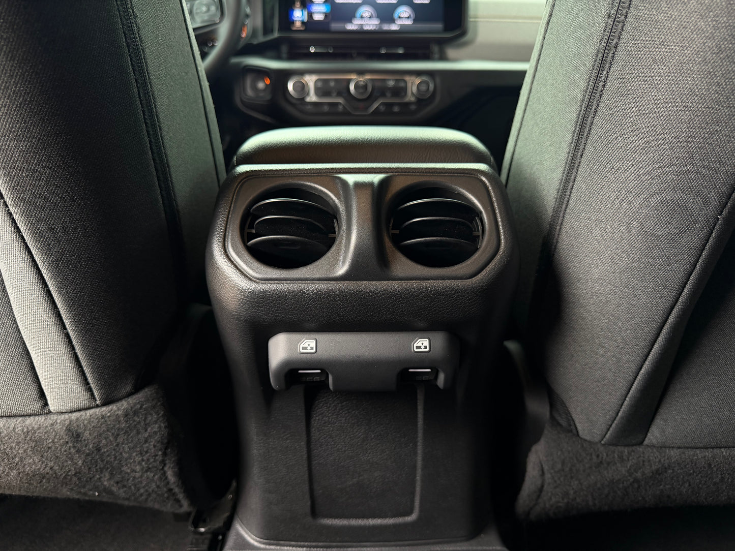 Jeep Wrangler Edición Cóndor Modelo 2024 - Autos 93