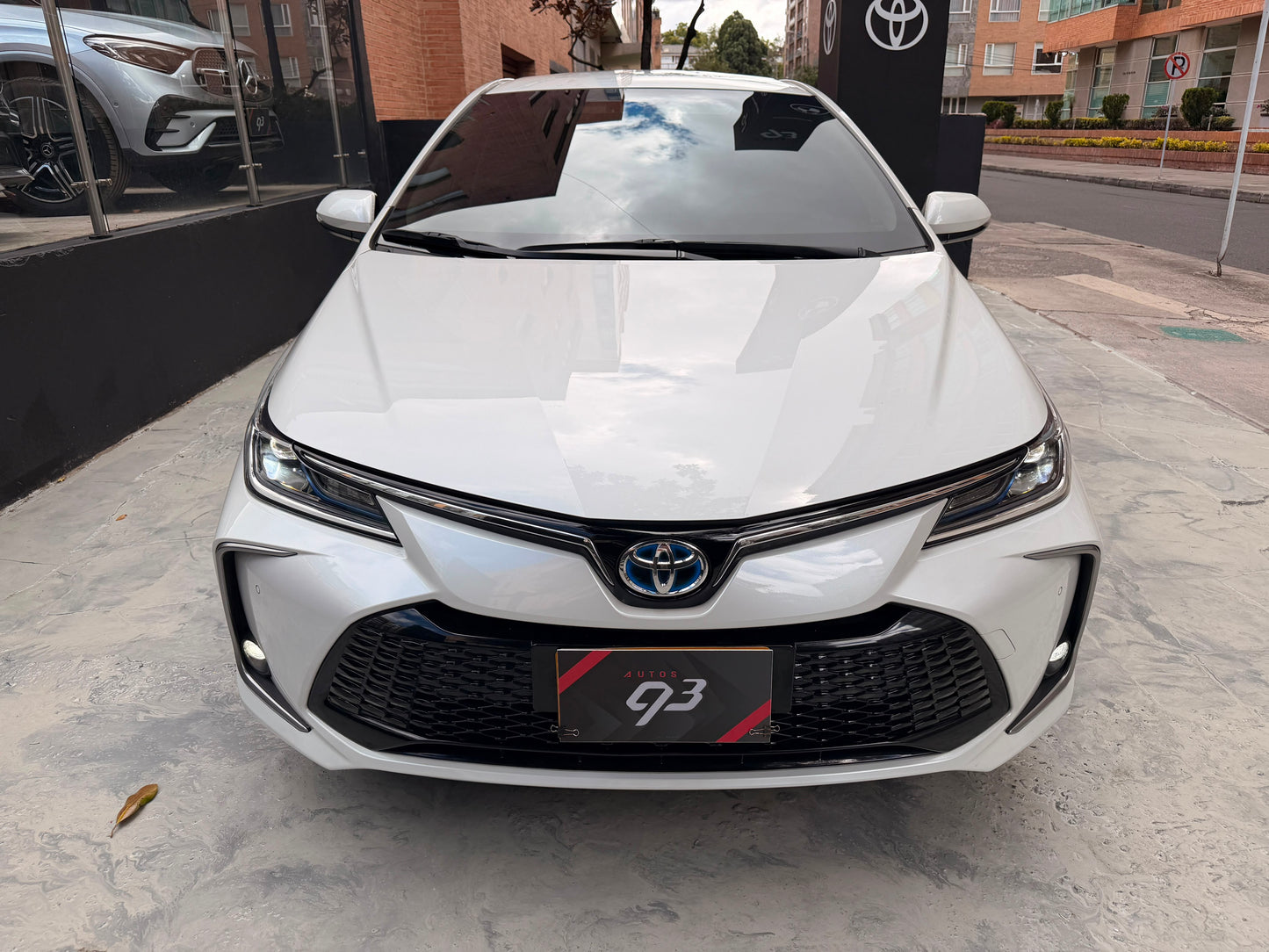 Toyota Corolla XEi Hybrid Modelo 2025