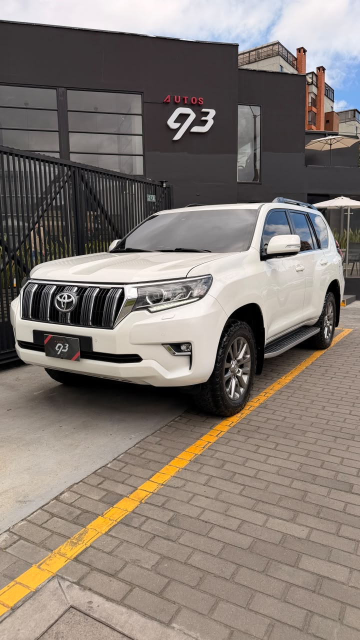TOYOTA LAND CRUISER PRADO VX 2020 - Autos 93