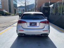 Cargar imagen en el visor de la galería, Mercedes-Benz A 200 HatchBack Modelo 2022
