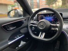 Cargar imagen en el visor de la galería, Mercedes-Benz C200 Híbrido Modelo 2023
