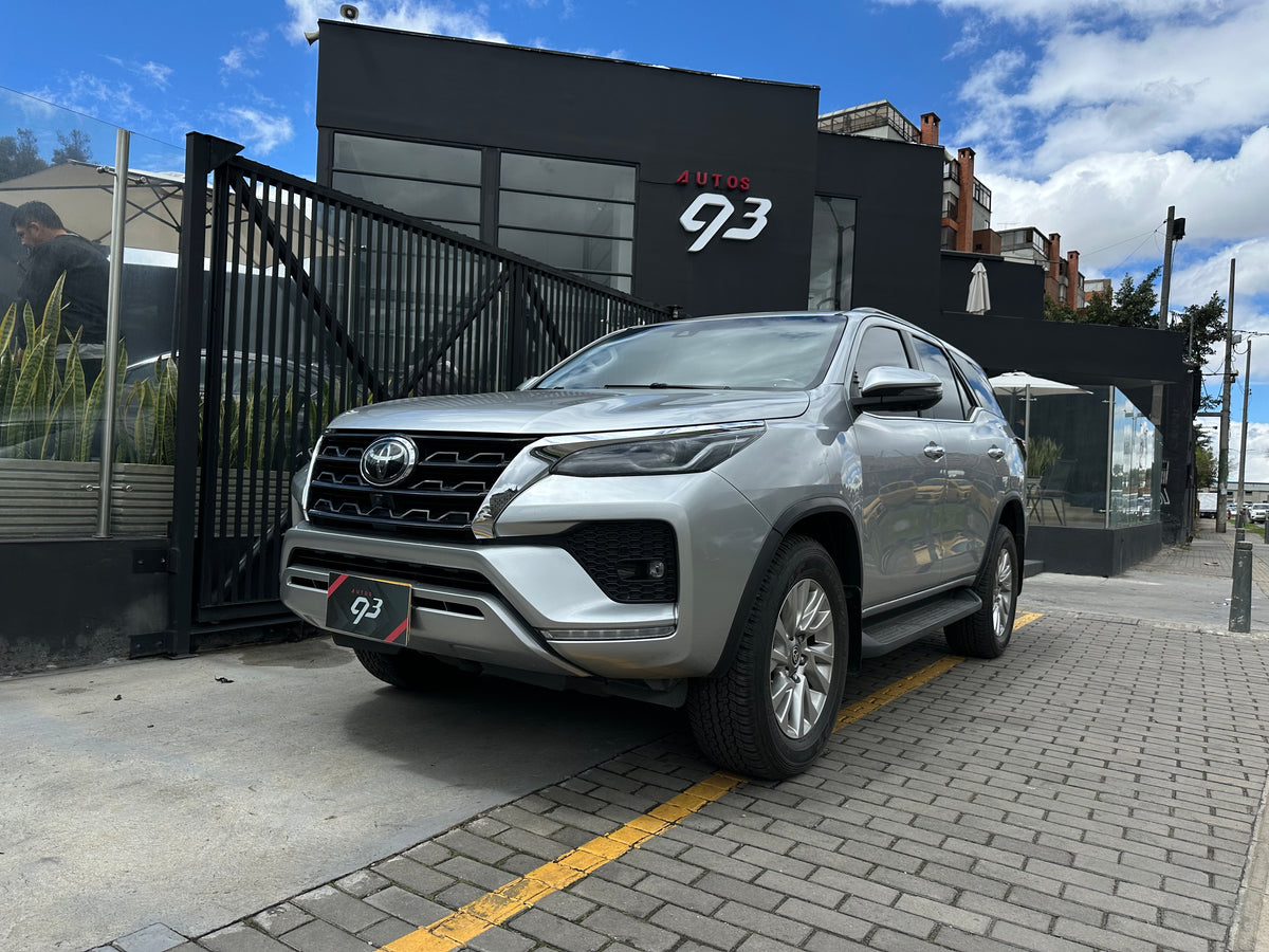 Toyota Fortuner SRV Modelo 2022