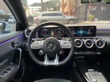 Cargar imagen en el visor de la galería, Mercedes-Benz AMG A35 4MATIC Modelo 2022
