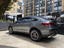 Cargar imagen en el visor de la galería, Mercedes-Benz GLC 300E Coupé Modelo 2022
