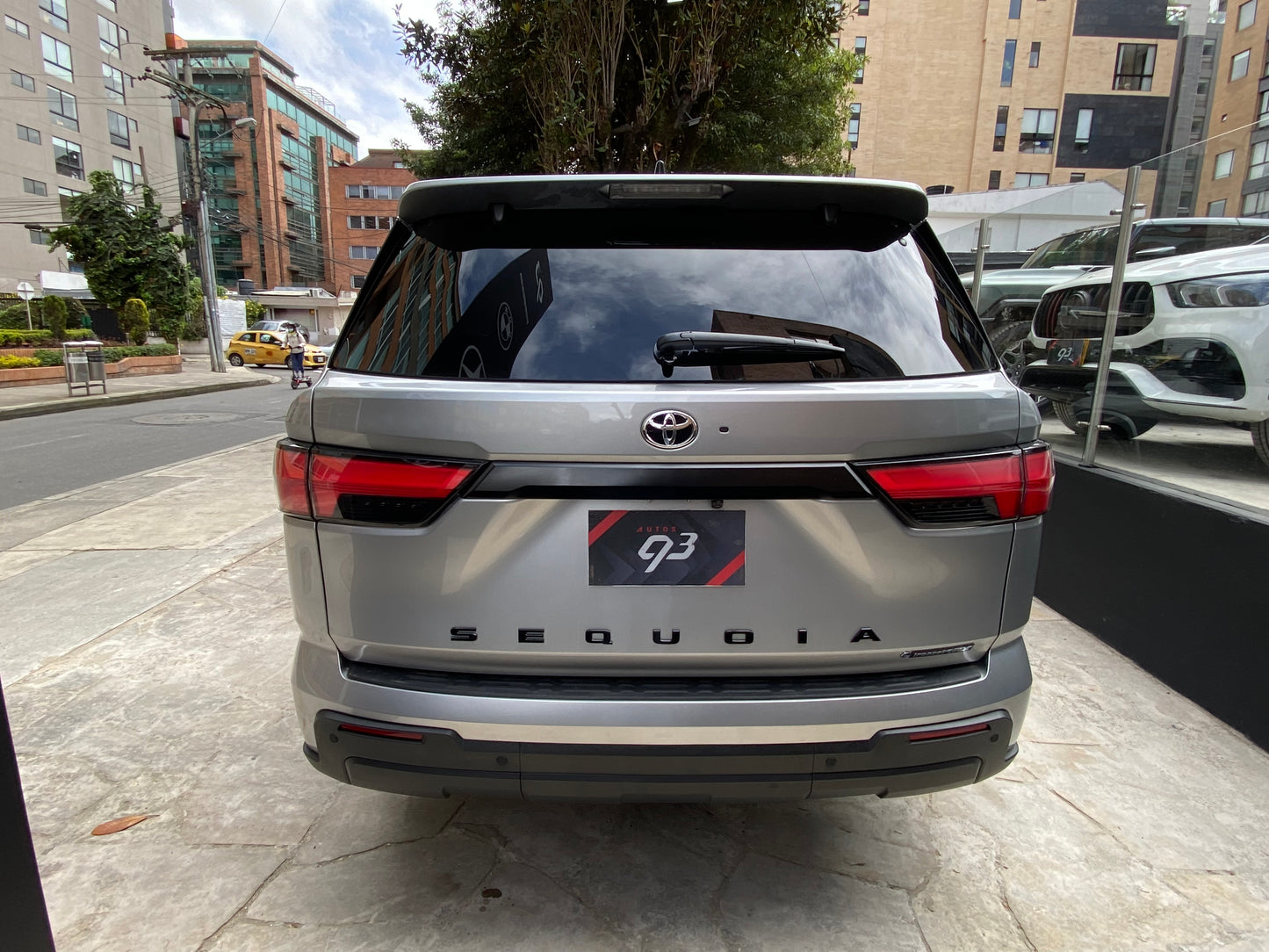 Toyota Sequoia SR5 Sport Modelo 2026 (IMPORTACIÓN) - Autos 93