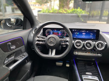 Cargar imagen en el visor de la galería, Mercedes-Benz GLA 250 4MATIC Hibrida Modelo 2025
