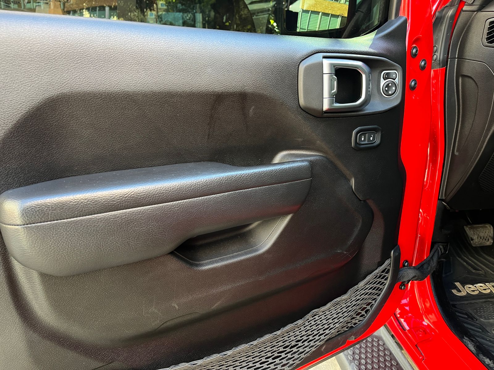 Jeep Wrangler Sport Modelo 2022 - Autos 93