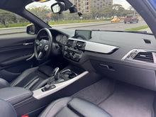 Cargar imagen en el visor de la galería, BMW 120I Modelo 2019
