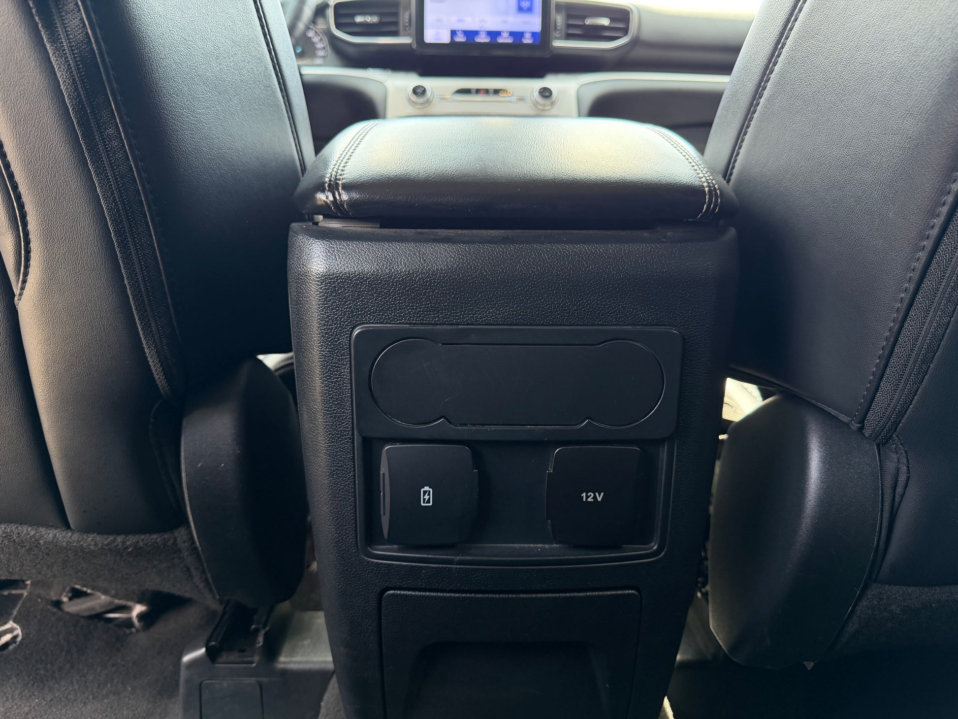 Ford Explorer XLT Modelo 2022 - Autos 93