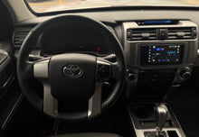 Cargar imagen en el visor de la galería, Toyota 4Runner Blindada Modelo 2023

