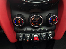 Cargar imagen en el visor de la galería, Mini John Cooper Works Modelo 2019
