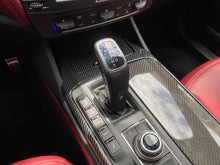 Cargar imagen en el visor de la galería, Maserati Levante SQ4 Granlusso Modelo 2019
