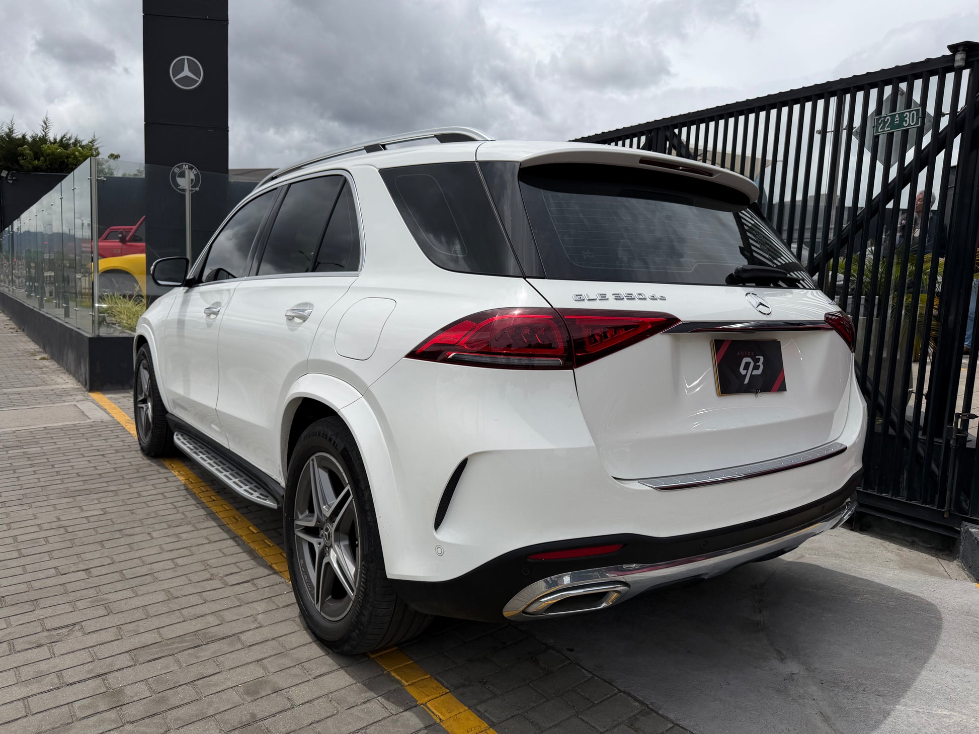 Mercedes Benz GLE350de Modelo 2023 - Autos 93