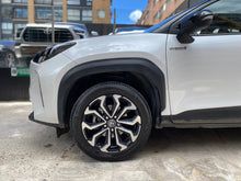 Cargar imagen en el visor de la galería, Toyota Yaris Cross XLS Híbrida Modelo 2023
