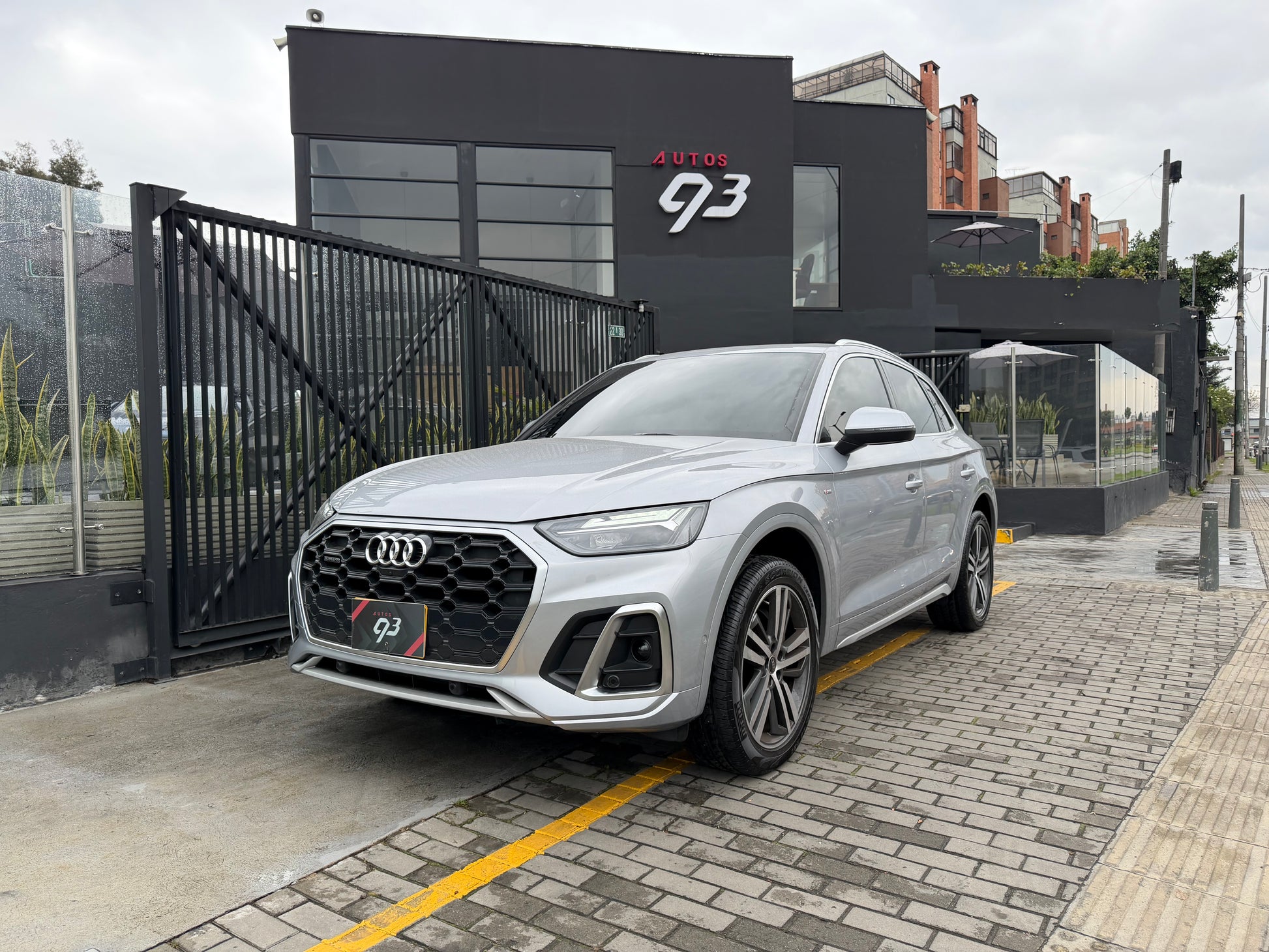 Audi Q5 S-line MHEV Modelo 2025 - Autos 93