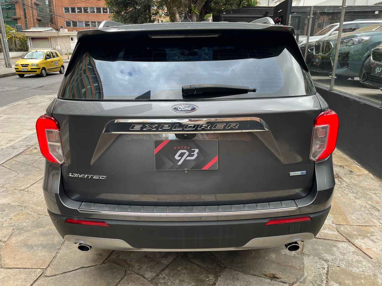 Ford Explorer Limited Modelo 2022
