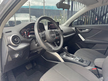 Cargar imagen en el visor de la galería, Audi Q2 1.4 TFSI S-Tronic Modelo 2023
