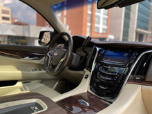 Cargar imagen en el visor de la galería, Cadillac Escalade Modelo 2015
