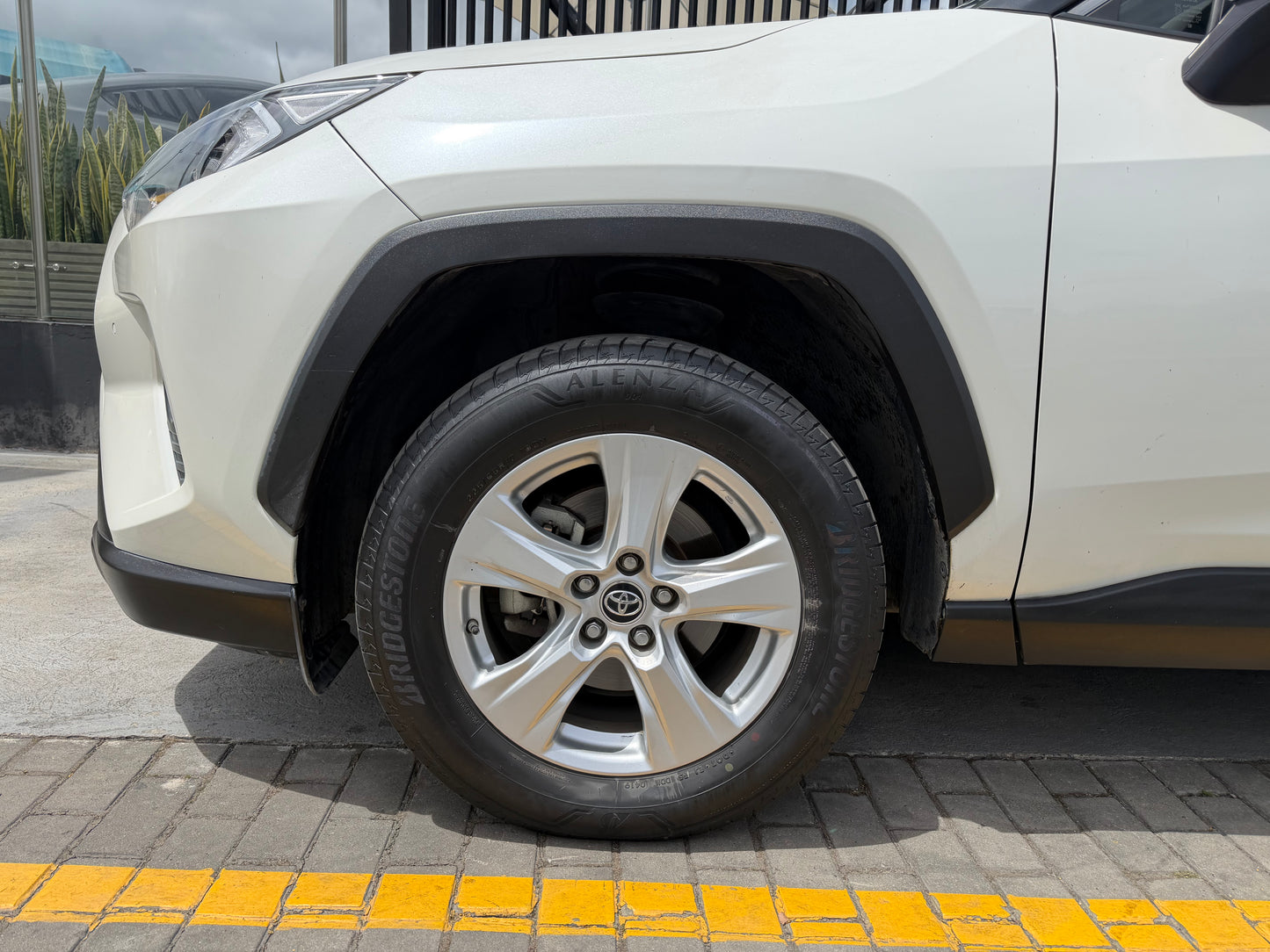 Toyota Rav4 XLE Modelo 2020