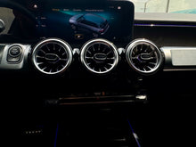 Cargar imagen en el visor de la galería, Mercedes Benz GLB 200 Modelo 2022
