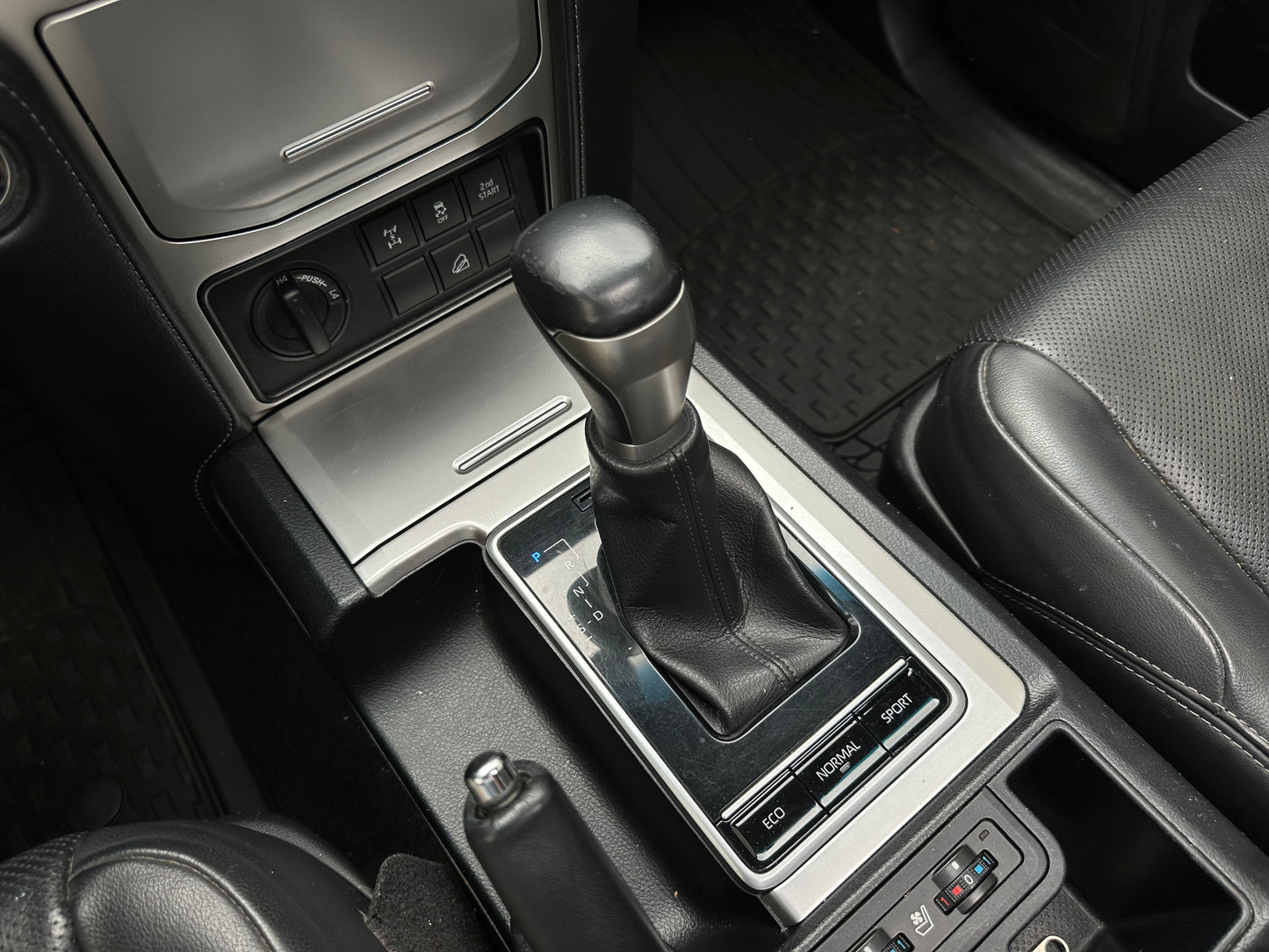 Toyota Prado VX Modelo 2020