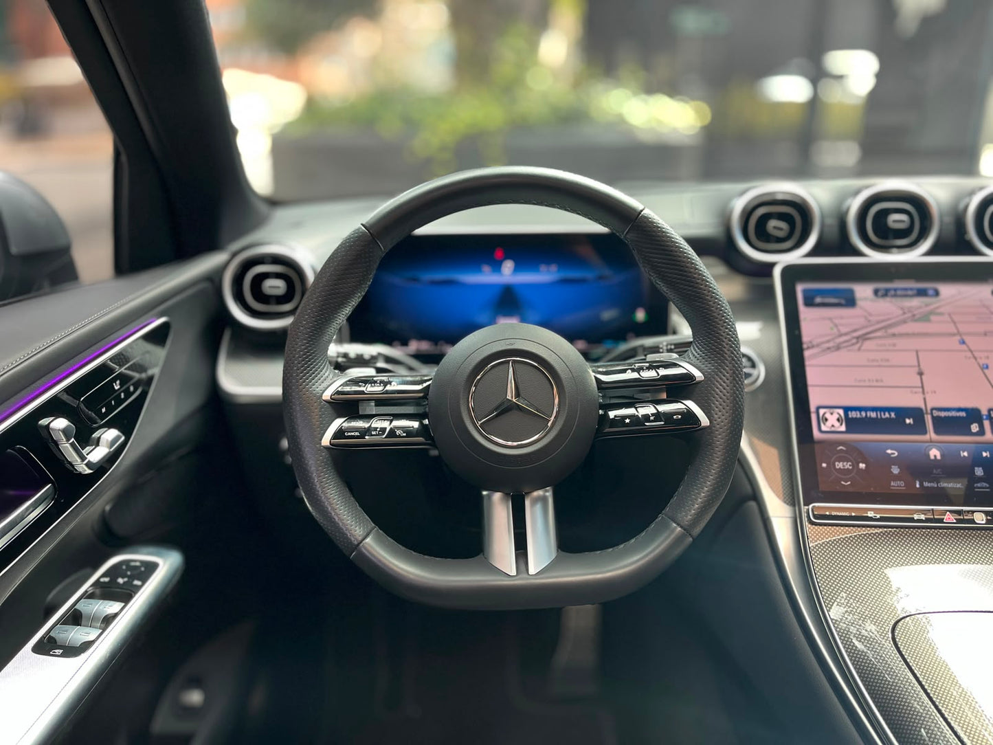 Mercedes-Benz GLC 300 4MATIC Modelo 2025