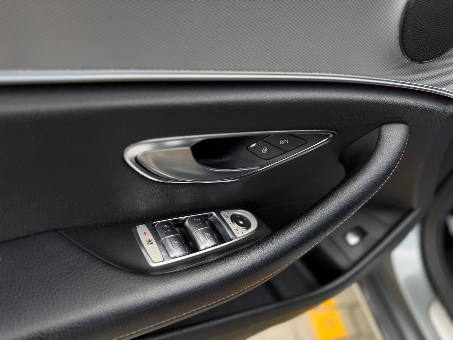 Mercedes Benz E200 Modelo 2017 - Autos 93