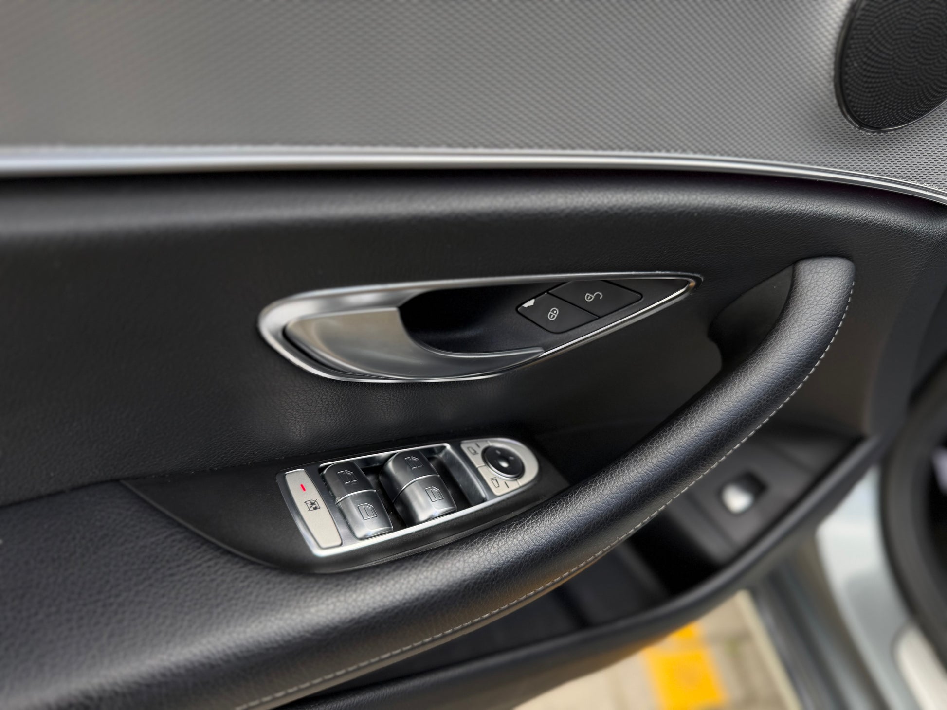 Mercedes Benz E200 Modelo 2017 - Autos 93