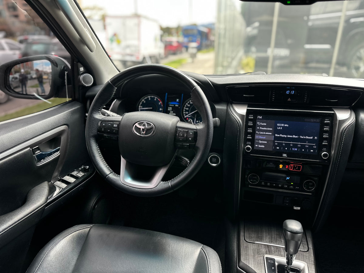 Toyota Fortuner SRV Modelo 2022