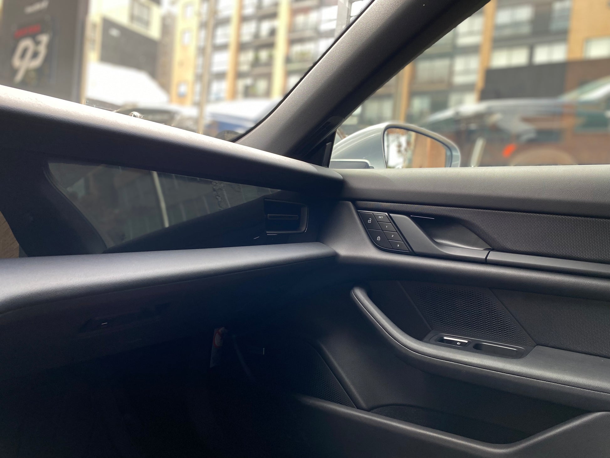 Porsche Taycan Modelo 2022 - Autos 93