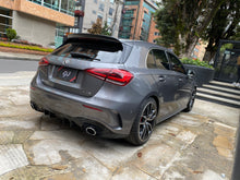 Cargar imagen en el visor de la galería, Mercedes-Benz AMG A35 4MATIC Modelo 2022
