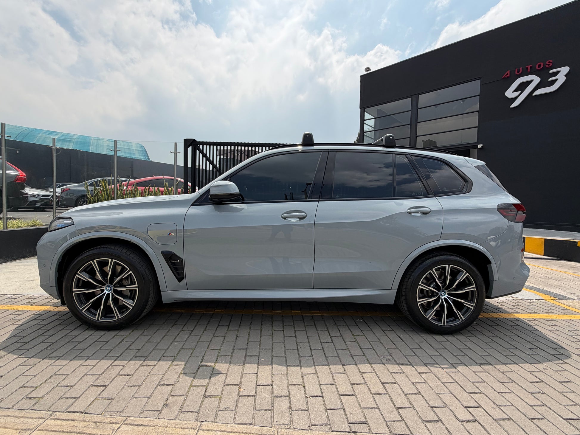 BMW X5 xDrive50e M Modelo 2024 - Autos 93